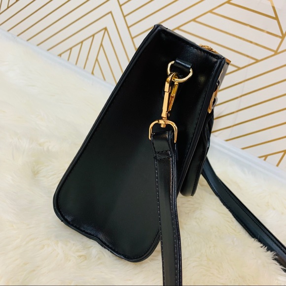 Black & Gold Shoulder/Crossbody/Handbag - Picture 7 of 8